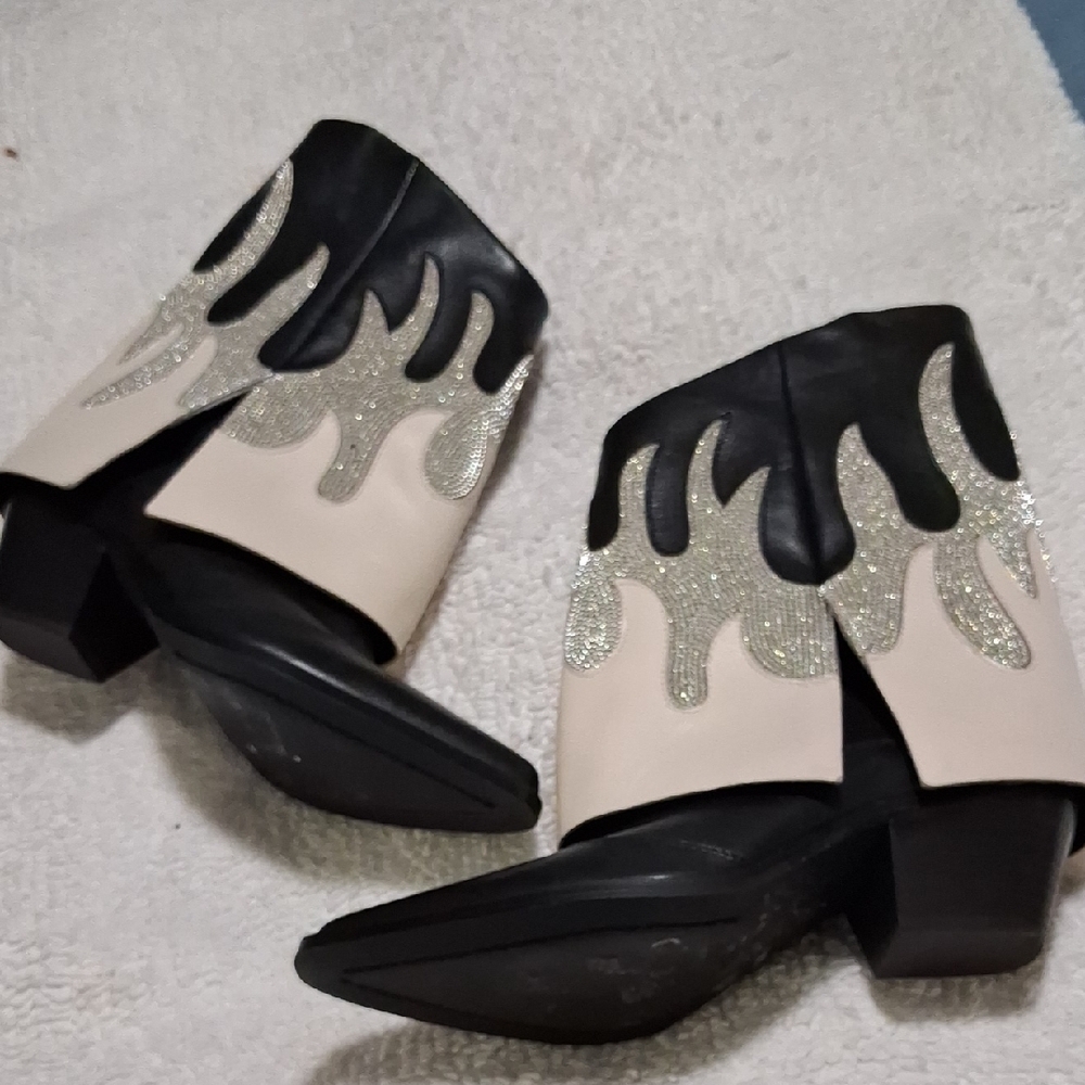 Gianni Bini Black and White Flame Heeled Boots - Picture 5 of 11